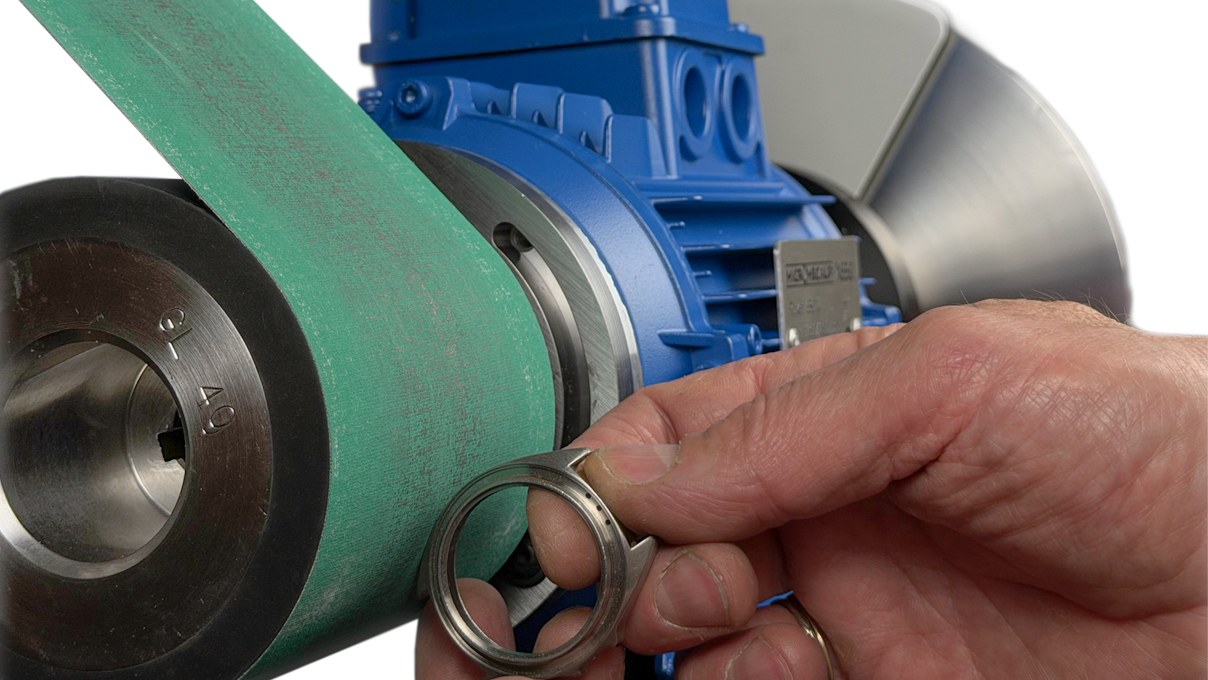 Micromecalp X550 Easy Belt, système de ponçage à bande avec bande de travail horizontale, plaque
d’appui interchangeable, réglage de vitesse variable 0 - 1.800 tr/min, 230 V