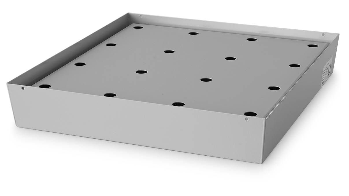 Armoire de stockage sous paillasse type 90, largeur 59,3 cm, 1 porte battante, 1 plateau perforé, 1 bac inférieur