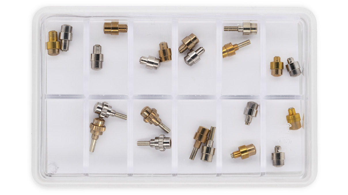 Assortiment de poussoirs, étanches, inox, blancs et jaunes, 22 pièces