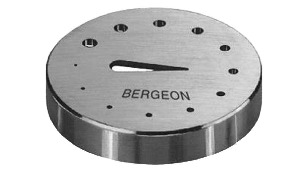 Bergeon 30110 Halter (Einsteller Lochplatte) für Spiralfeder und Unruh mit  12 Löcher und 1 Kerbe Tropfenform, Edelstahl, Ø 35 mm