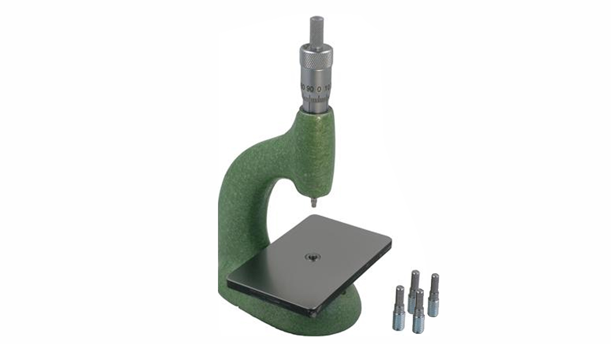 Horia PS 51-05  Potence micrométrique pour la pose d'aiguilles avec table et jeu de vis de guidage Ø 2,7 mm, 3,00mm, 3,5 mm, 4,00
mm, Diamètre du trou de la broche : Ø 4.00 mm