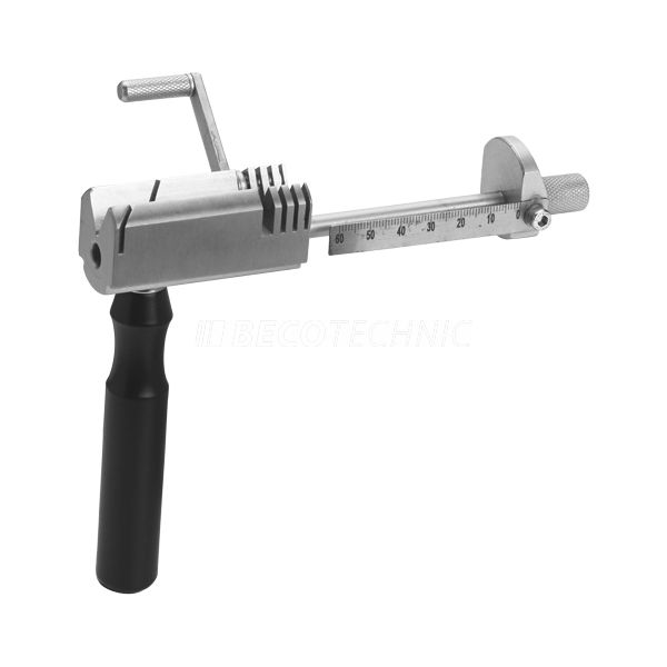 Coupe-charnières universel avec 3 entailles droites 1,0 / 1,25 / 1,50 mm et 1 x 45 G