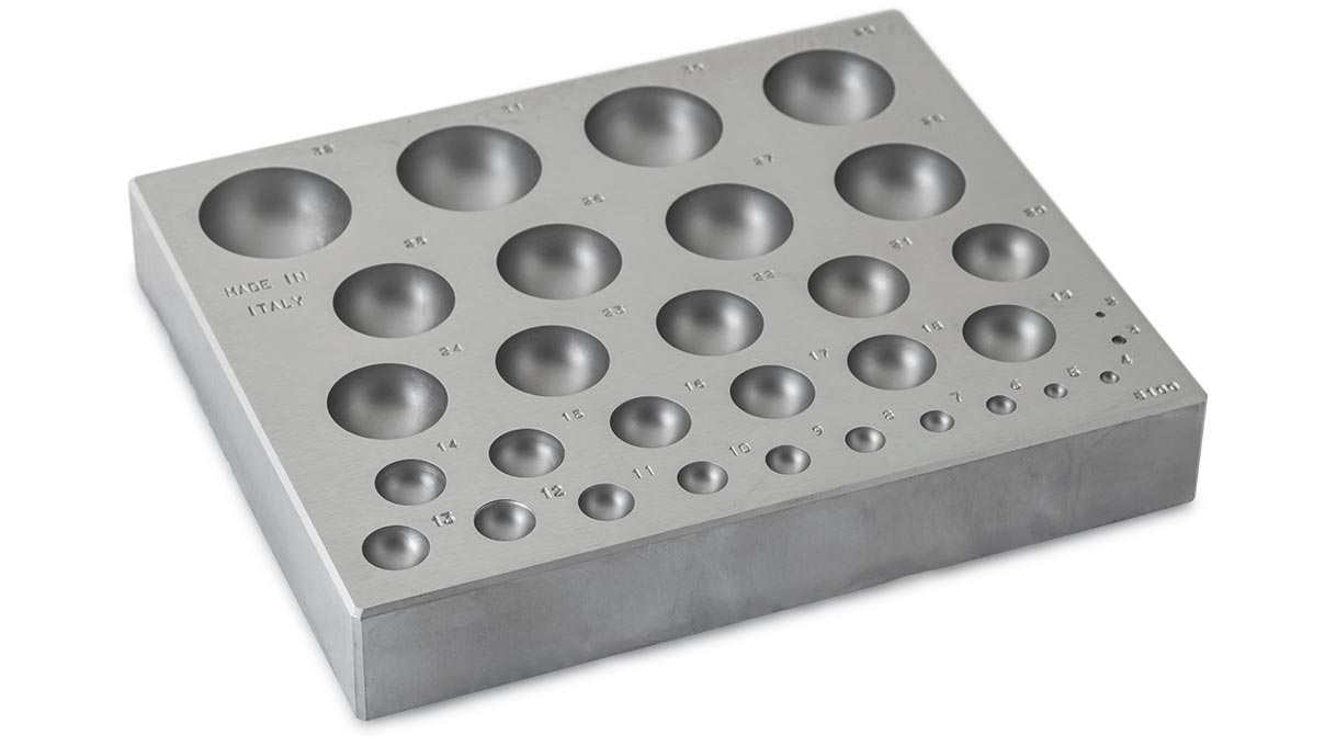 Dé à emboutir, 31 auges, Ø 2 - 32 mm