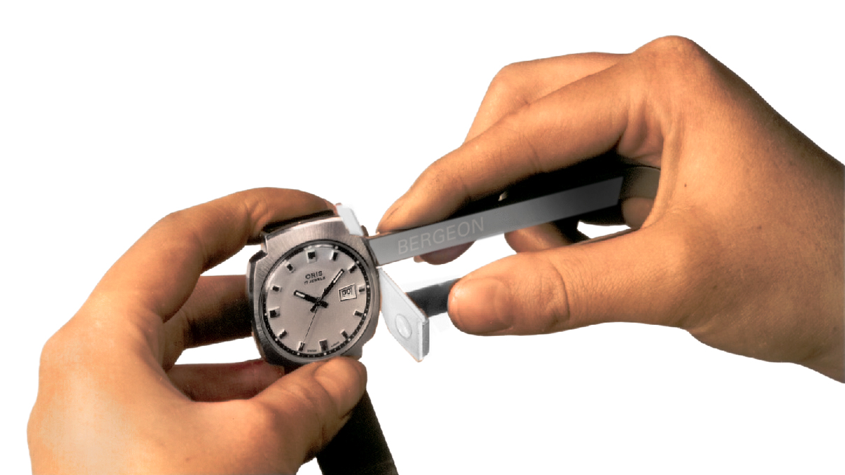 Bergeon 5477 Pince pour faire les mises à l'heure sans laisser de rayures, avec
mâchoires amovibles, en plastique