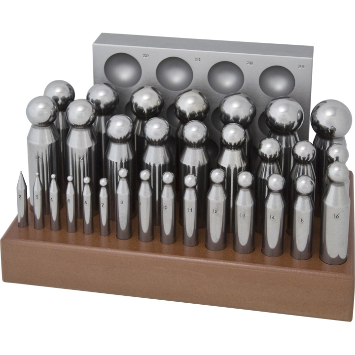 Jeux de bouterolles avec un dé à emboutir (31 pièces) 2-32 mm