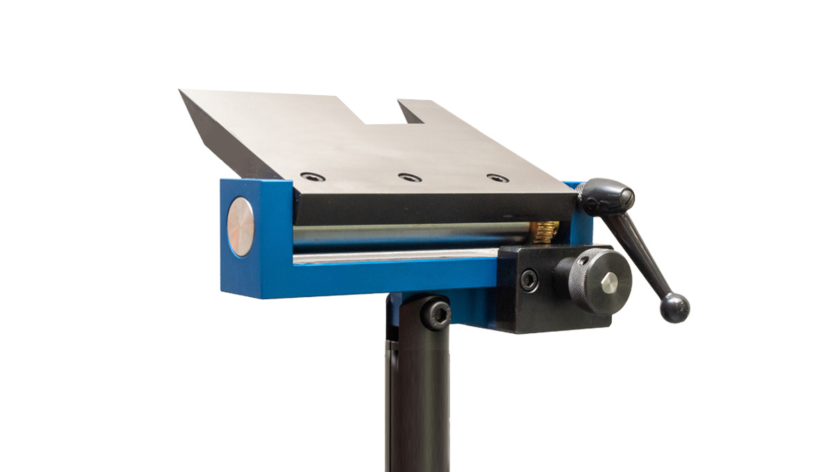 Crevoisier C501-TA-10.C 3D-Table de support 110 mm, avec réglage fin et évidement de 26 mm, sans
support
