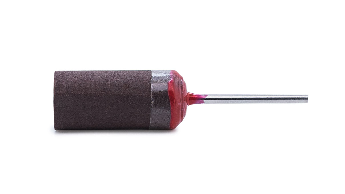 Rouleau abrasif en papier sur support, grain 320