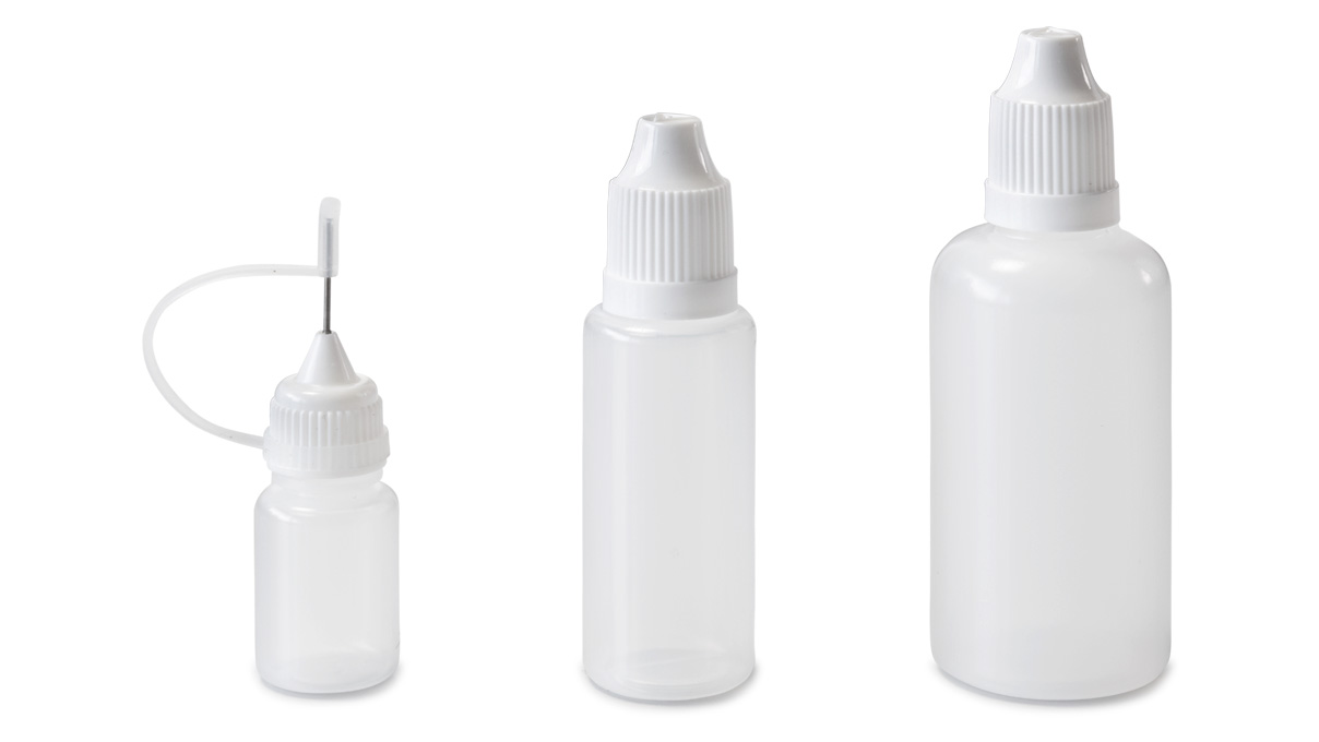 Set de 9 flacons, 5 - 50 ml, blanc, avec couvercle, doseurs et entonnoir