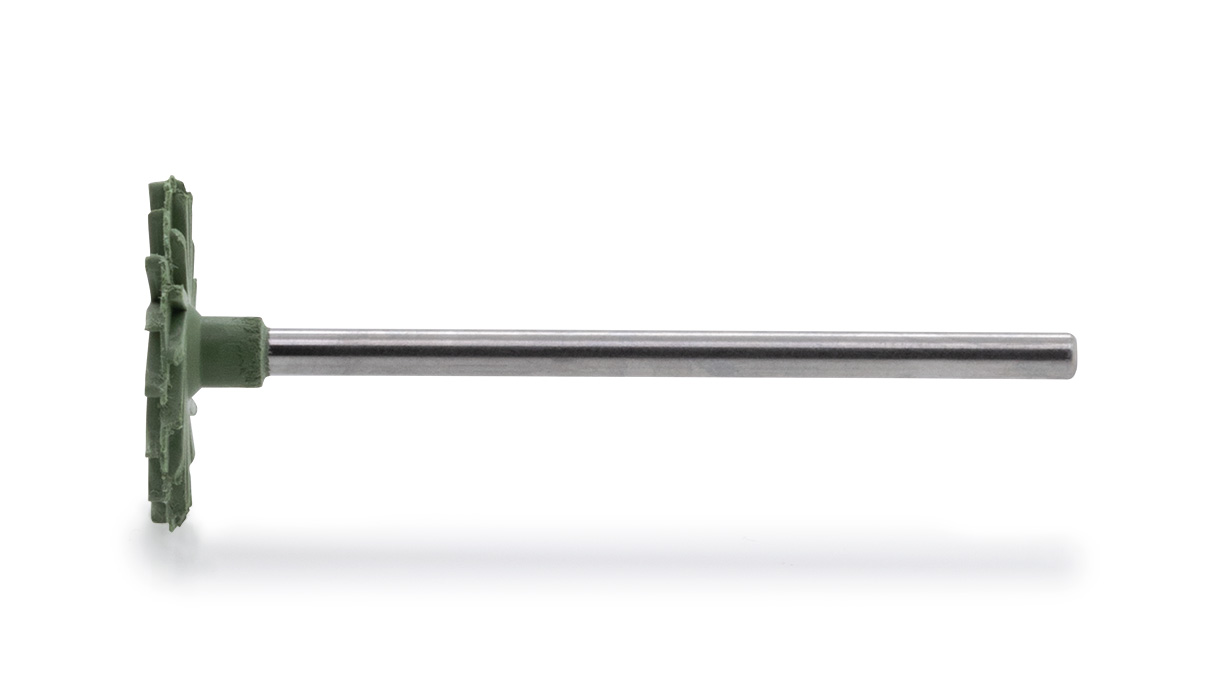 Polissoir Eveflex, vert, twist, Ø 17 x 1,6 mm, très doux, grain fin, tige HP