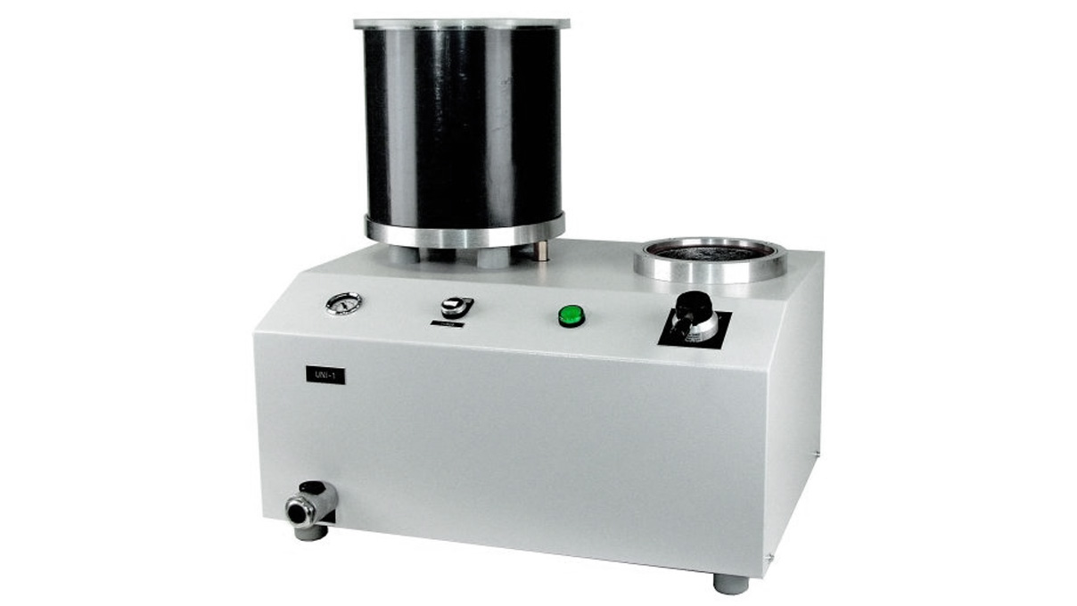 Vakuum-Gießmaschine UNI 1, für bis zu 3 kg Gold oder 2,5 kg Silber, 230 V