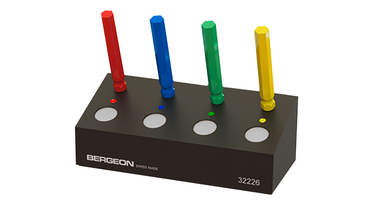 Bergeon 32226 Socle en matière synthétique pour quatre pique-huile (sans pique-huile)