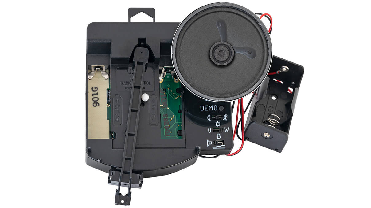 Mouvement radio piloté à balancier UTS 700 (DCF) HSL 17,8 mm 4/4 Westminster/Bim Bam avec accessoires