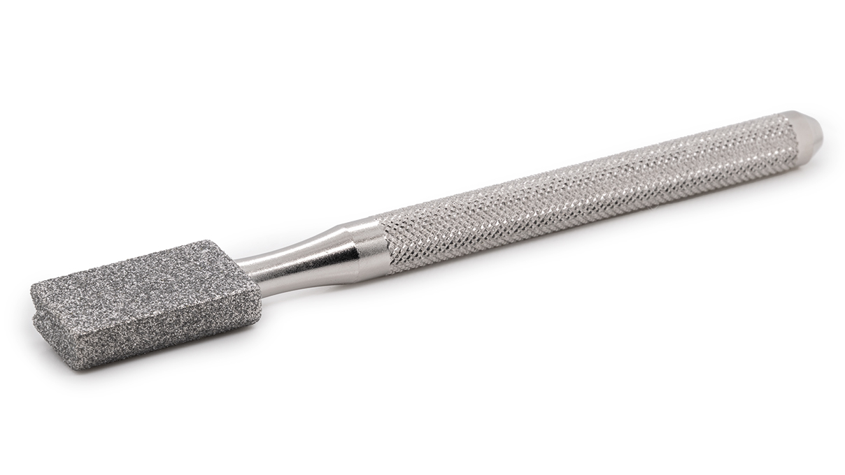 Pierre à dresser diamantée, revêtue sur toutes les faces, avec tige