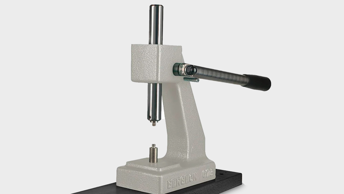 Potences avec colonne à Crémaillère