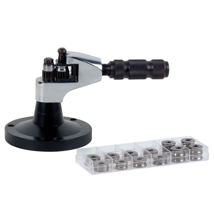 Machine à changer la largeur de l'anneau avec 17 rouleaux en acier