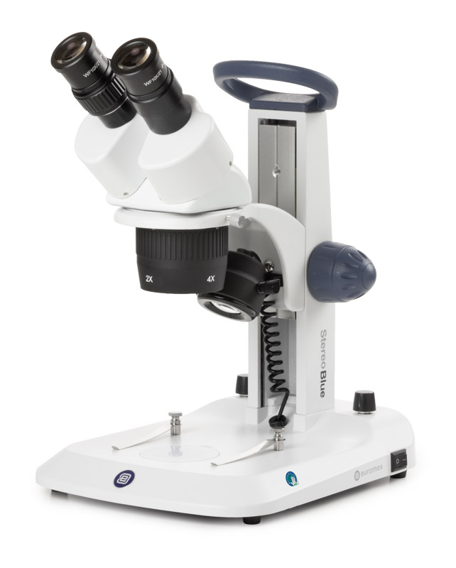 StereoBlue microscope stéréoscopique, statif à crémaillère, éclairage LED, tourelle porte-objectifs 2x et 4x