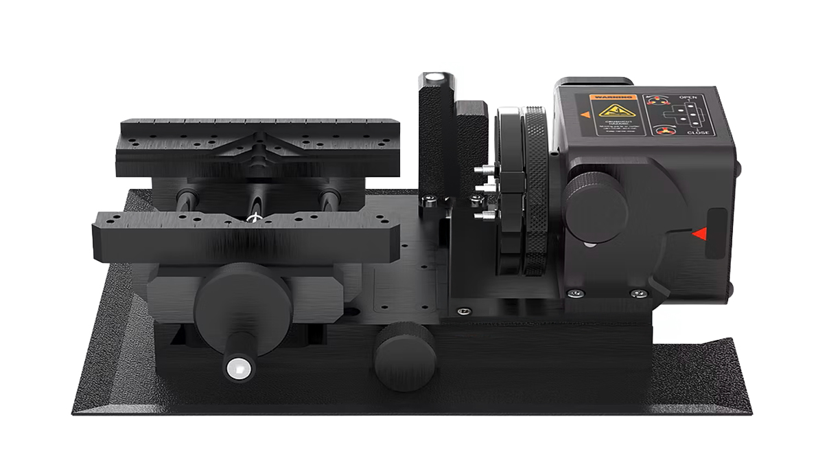 Magic Janus Hybrid 30 W, machine CNC de fraisage et de gravure laser avec dispositif de serrage rotatif pour la gravure de bagues et
caméra intégrée avec auto-focus